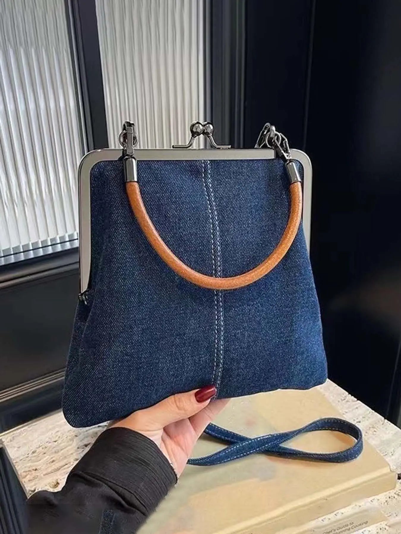 Women's Retro Fashion Shoulder Bag