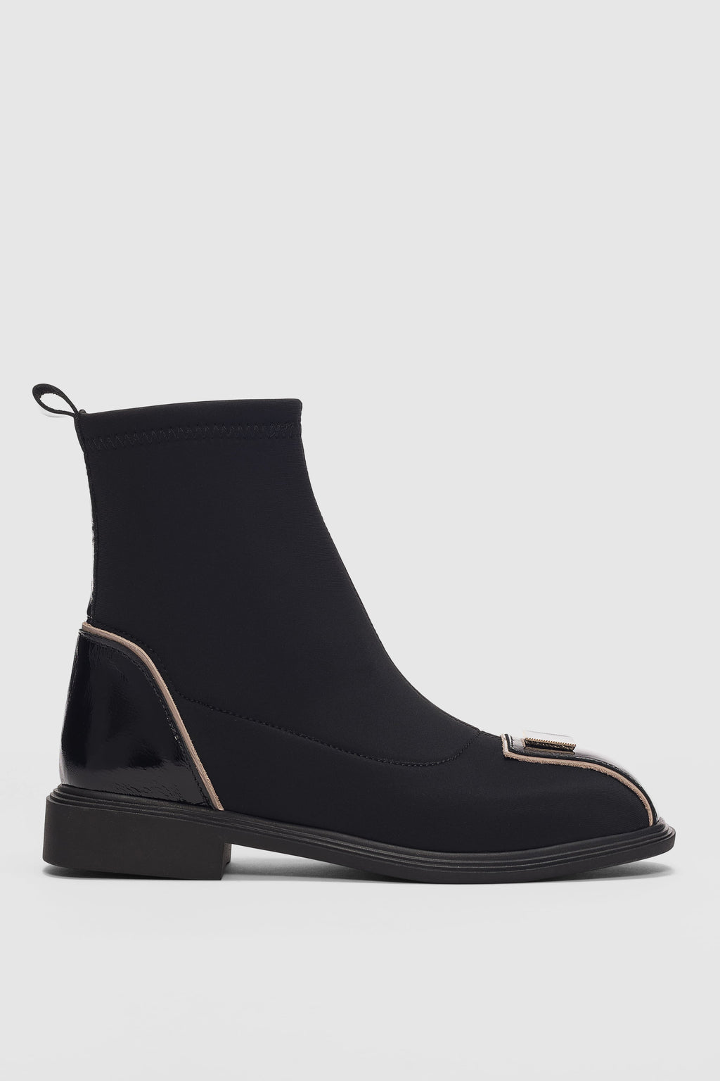 Snug Front Square Accessory Women's Stretch Boots