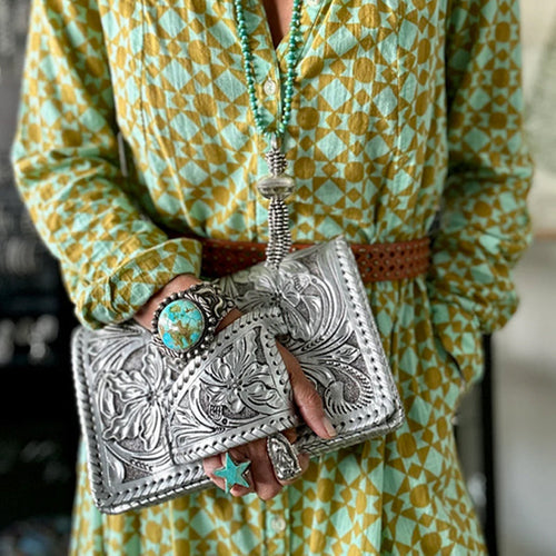 "Silver Flower Dance" Western-Style Clutch
