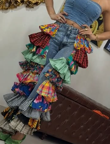 BROCADE RUFFLE DENIM