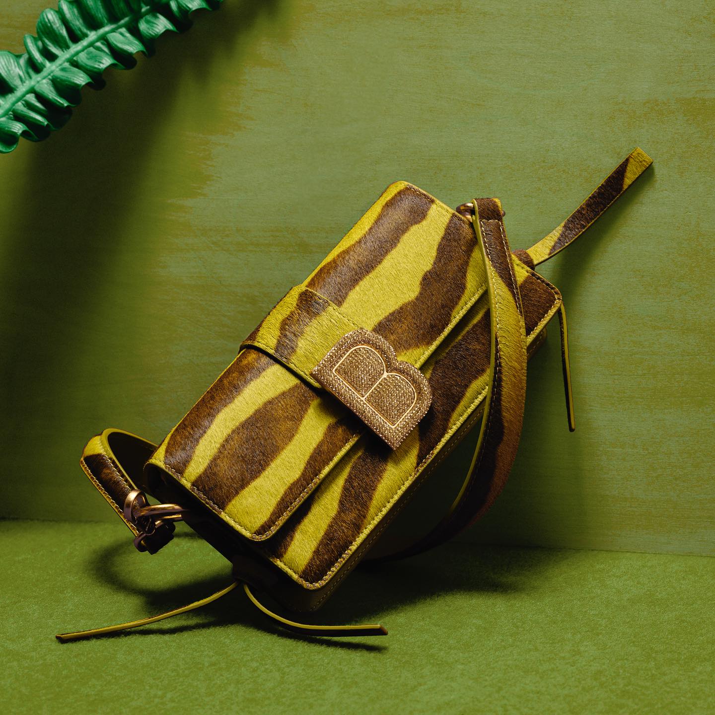 Classic mink zebra bag