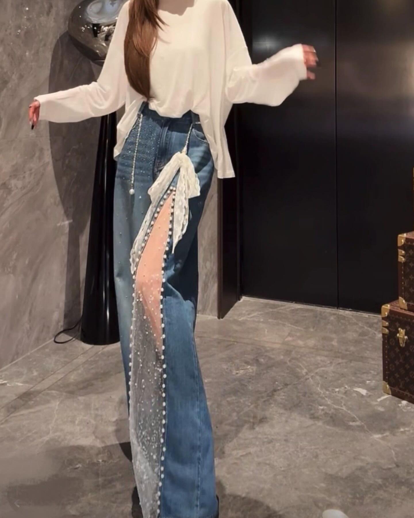 Pearl lace jeans