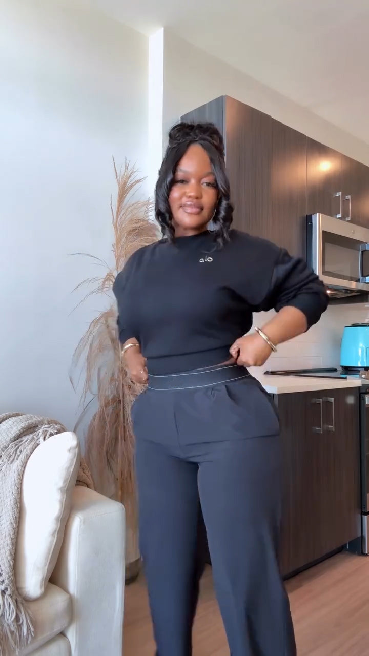 Cropped  Crewneck & Suit Up Trouser (Regular) Set