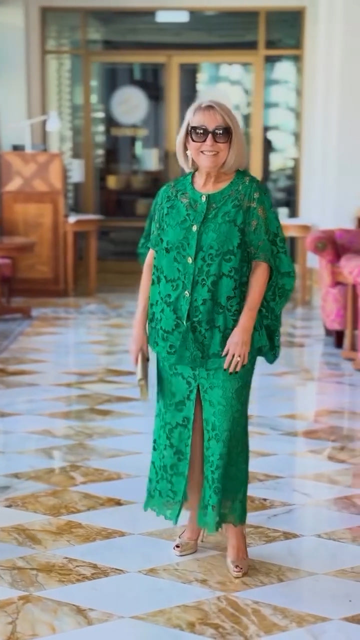 Lace Appliqué Jewel-like Buttons Emerald SET