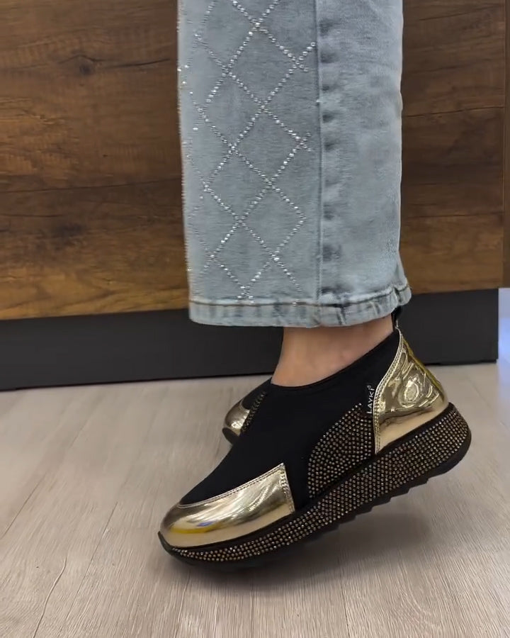 Women's Go Walk Joy Sneaker