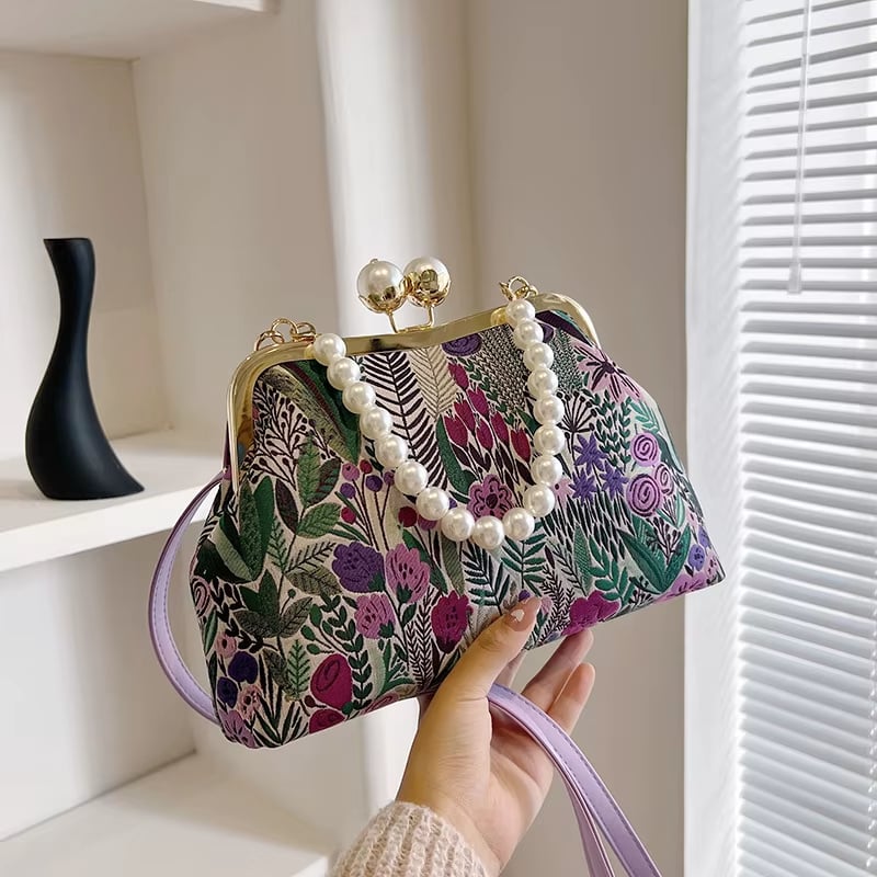 🎁Perfect Gift - Women Vintage Flower Embroidery Handbag
