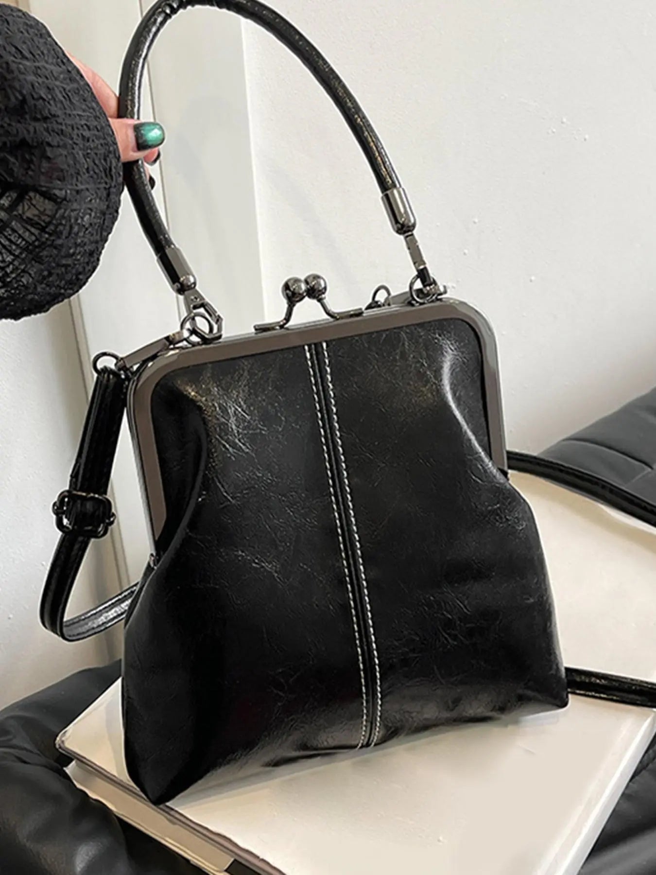 Women's Retro Fashion Shoulder Bag