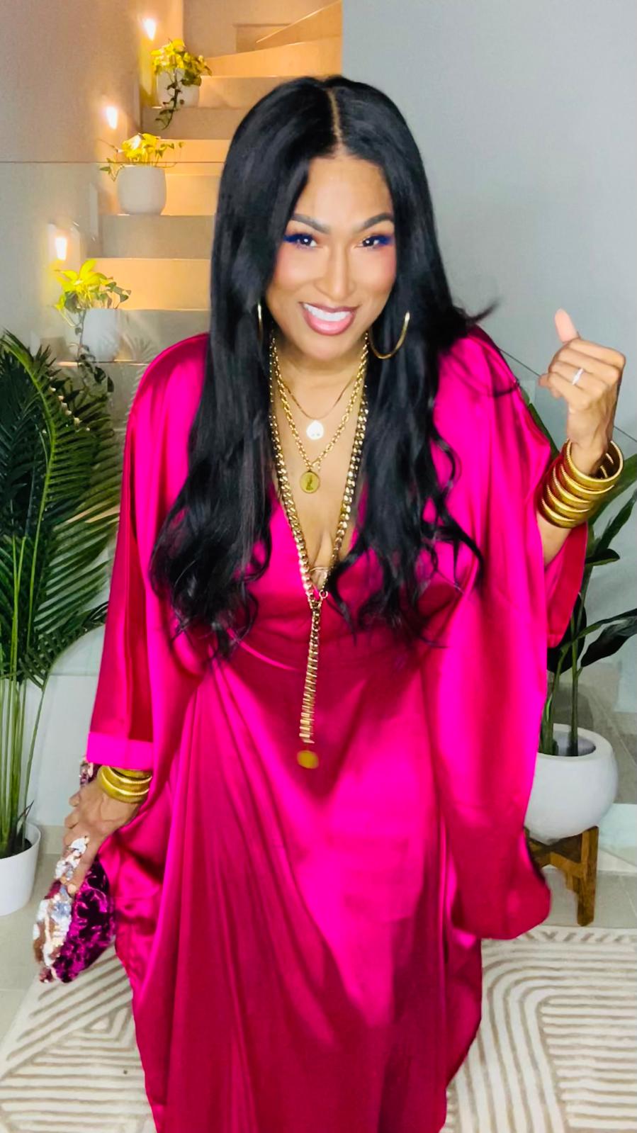 Mid-length sleeve V-neck silk dress