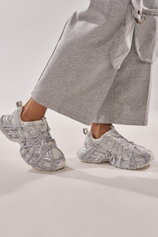 EMBELLISHED BLOCK SNEAKER