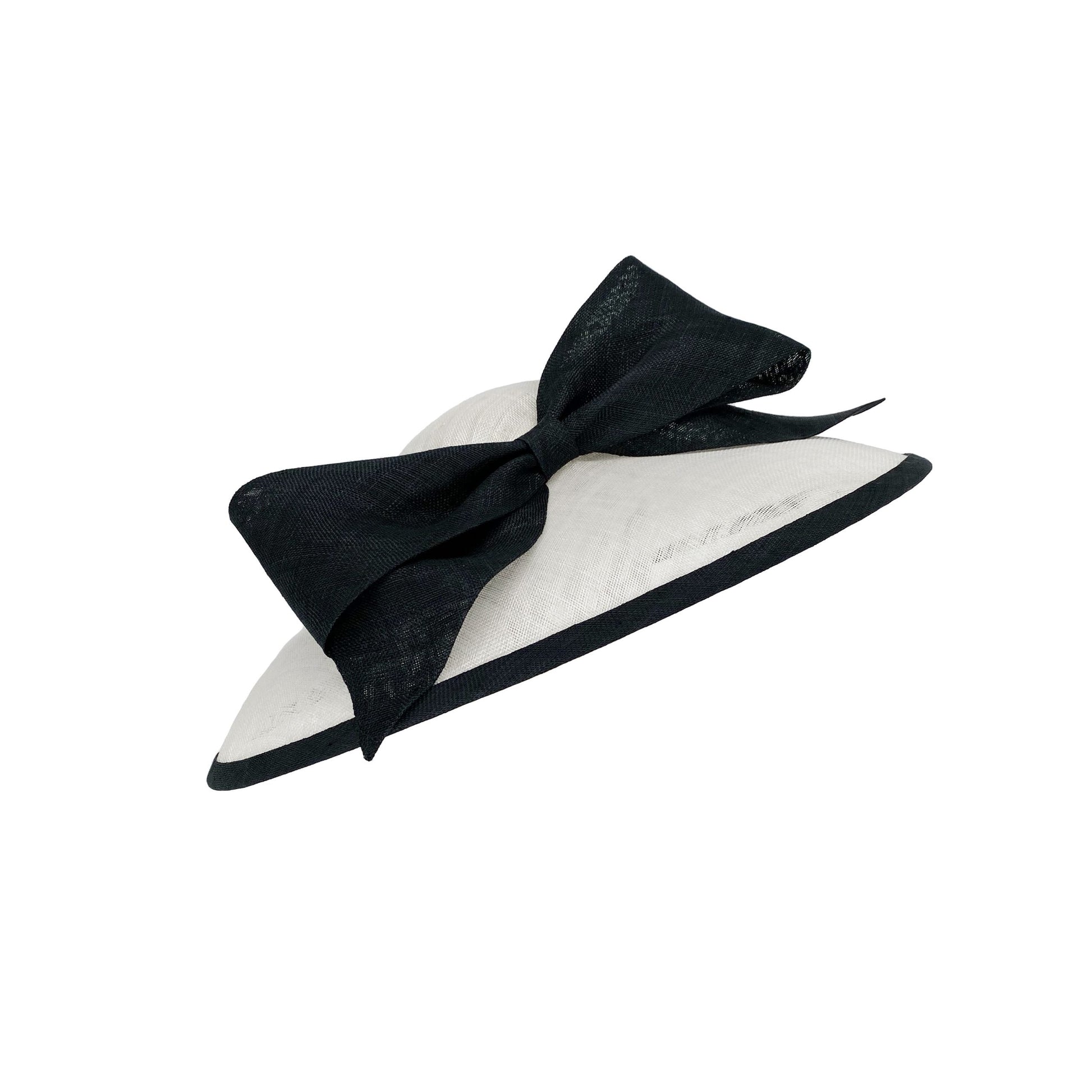Fine straw sweep bell with large bow