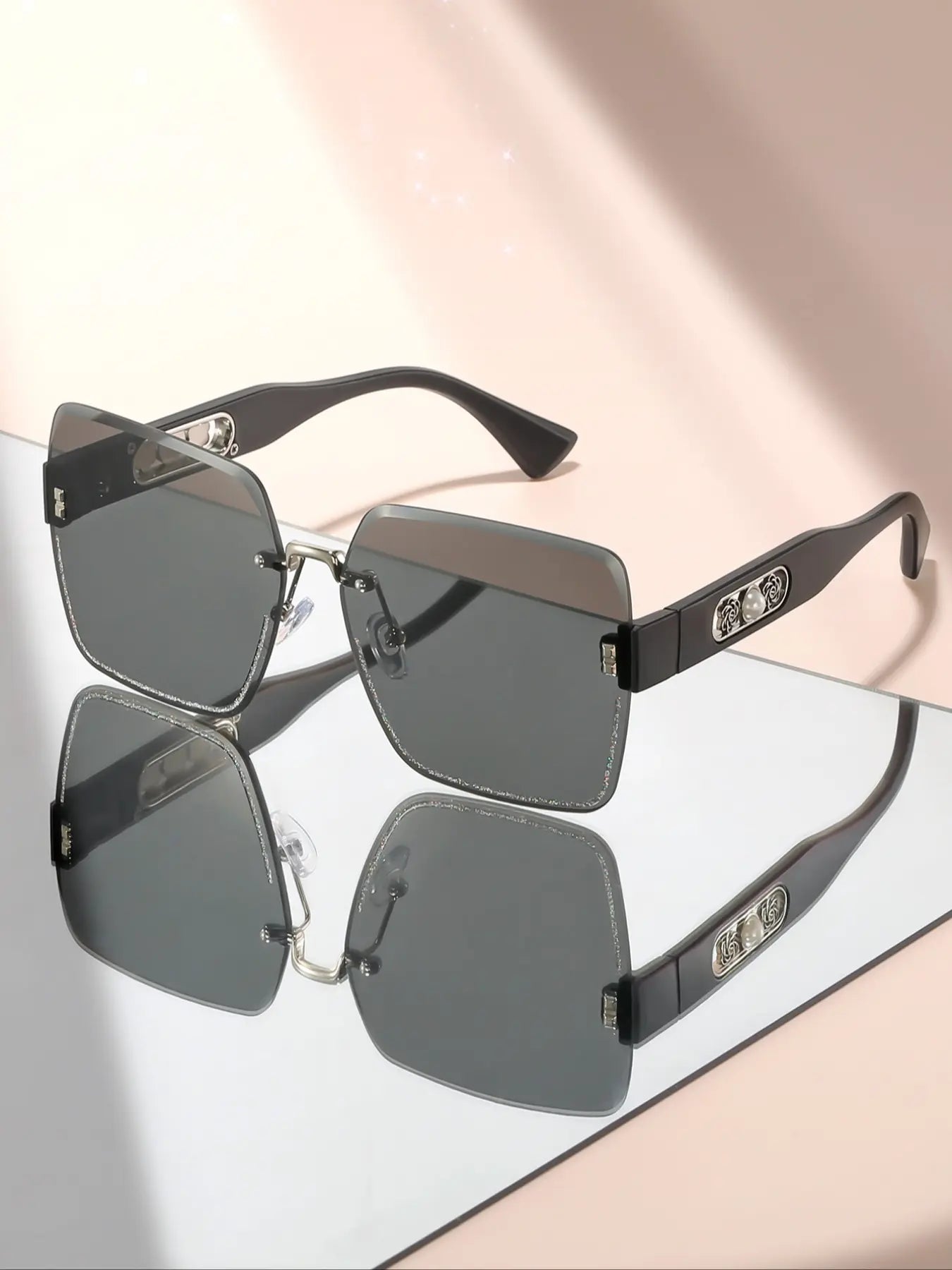 Maison Glow Sunglasses