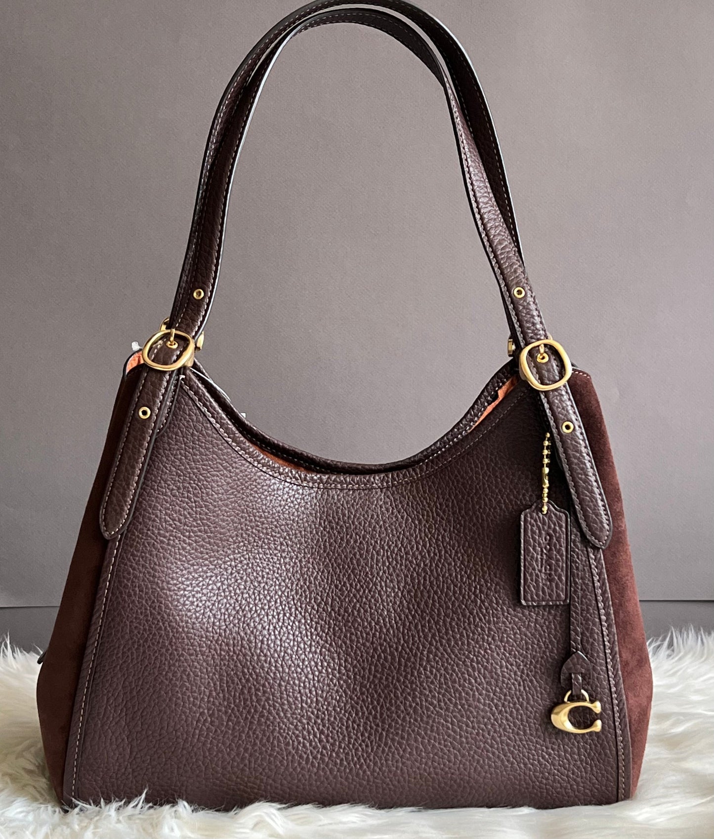 Lori Shoulder Bag