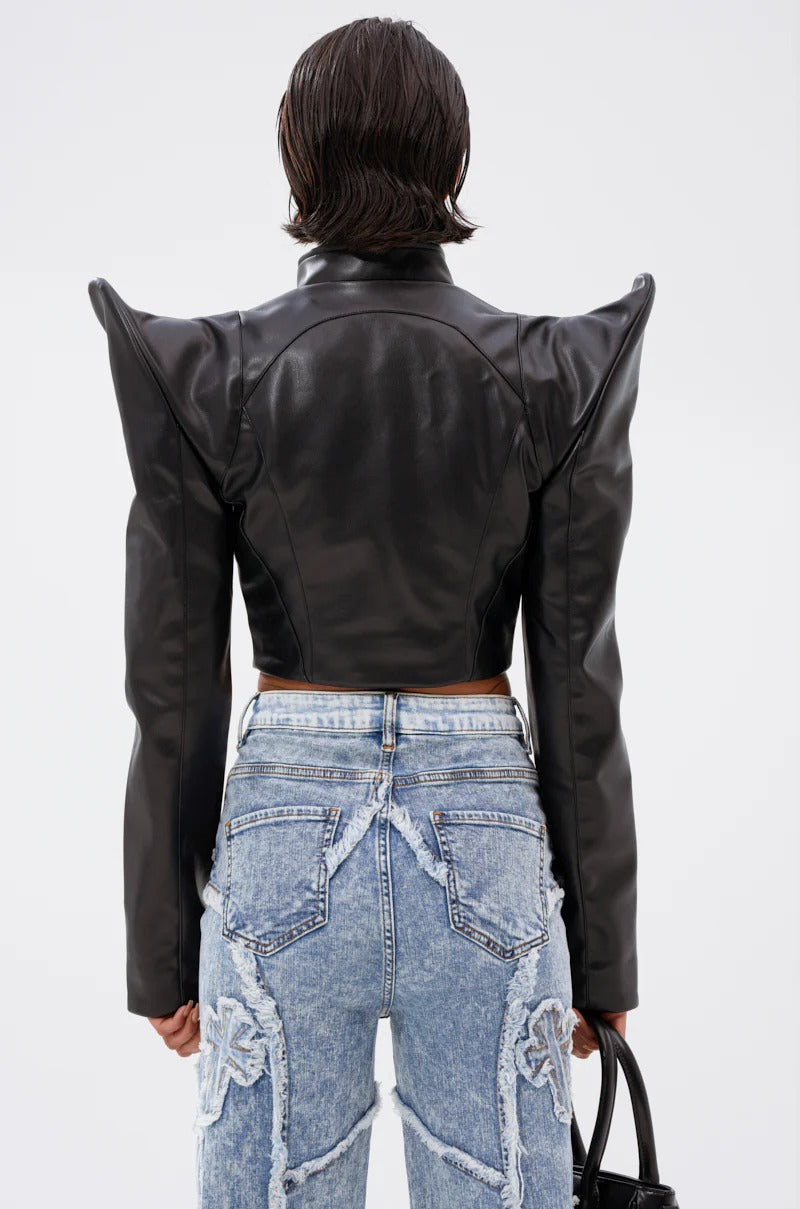 STRAIGHT TO THE POINT MOTO