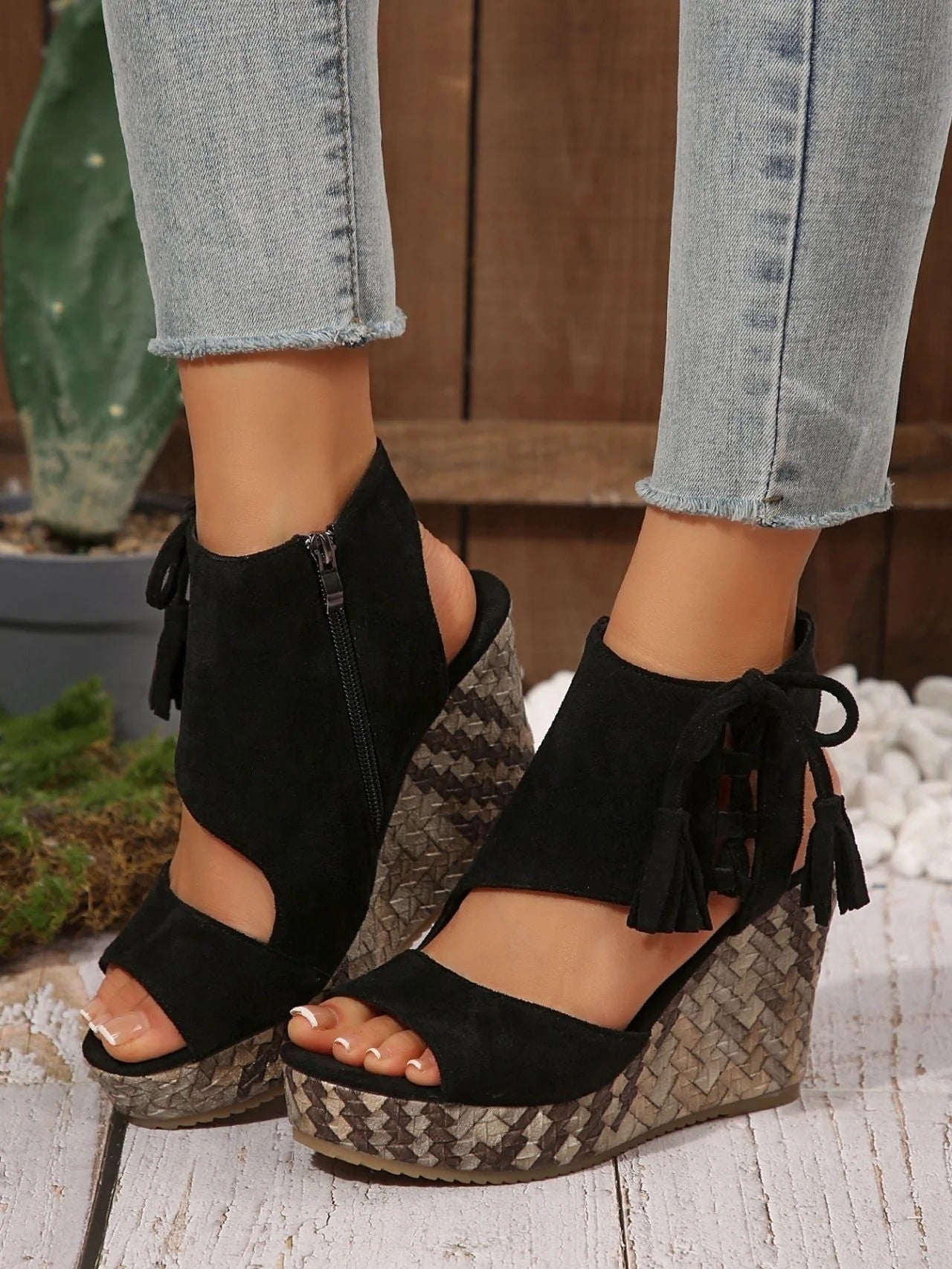 Peep-tpe wedge sandals with tassels