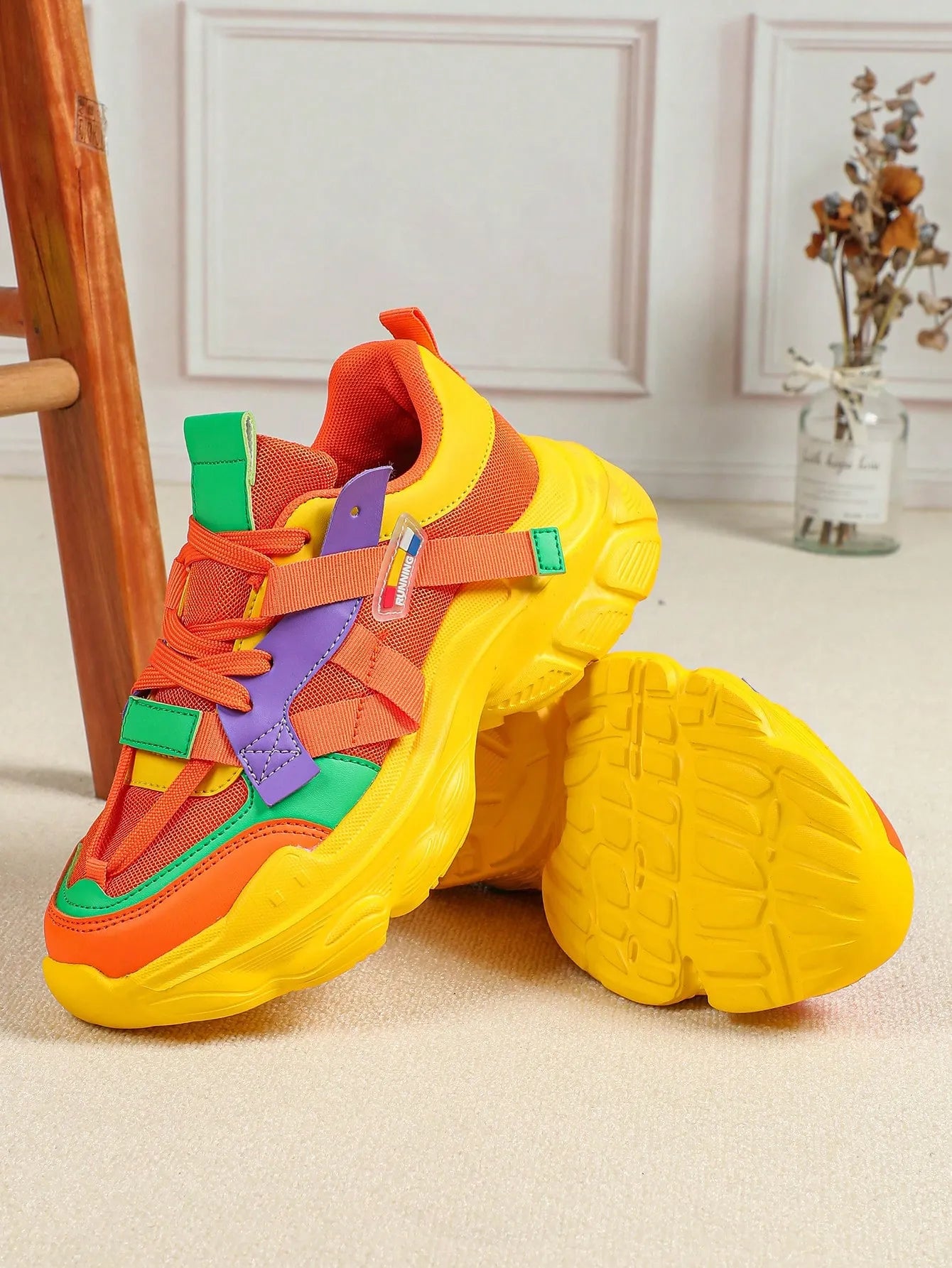 Dopamine Inspired Color-Block Pumps