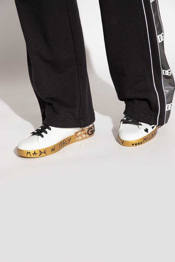 logo-patch lace-up sneakers