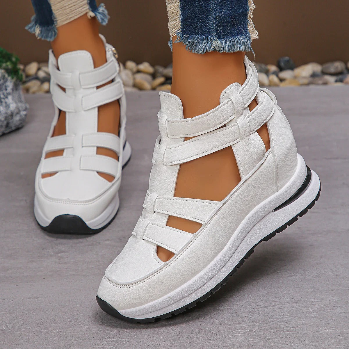 Women's Close-toed Hollow-out Sandals