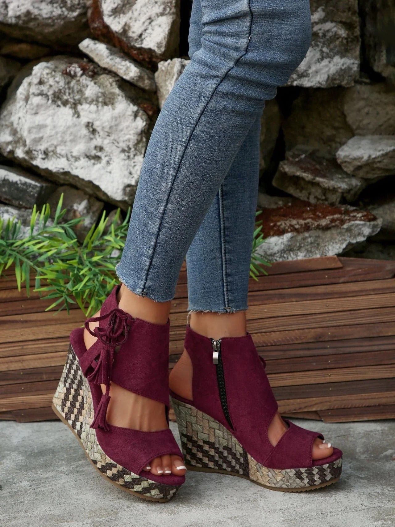 Peep-tpe wedge sandals with tassels