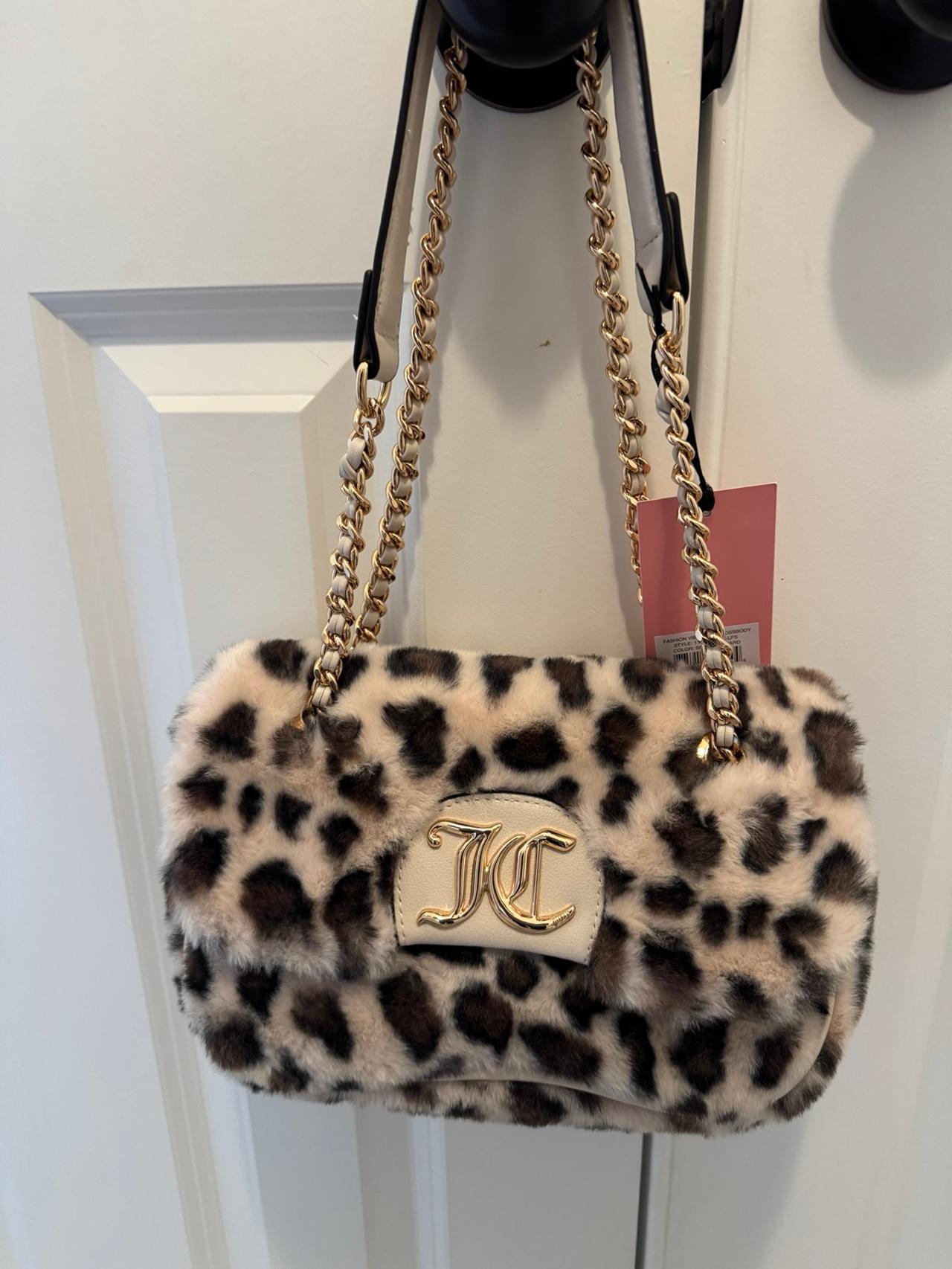 Fashion Vibe Flap Crossbody Purse