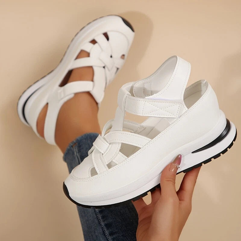 Comfortable Magic Tape Straps Shoes